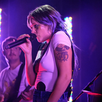 tove lo 69901429_102816031058063_891145965807632089_n-uNRWuSth.jpg
